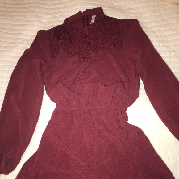 Long sleeve romper - Picture 2 of 3